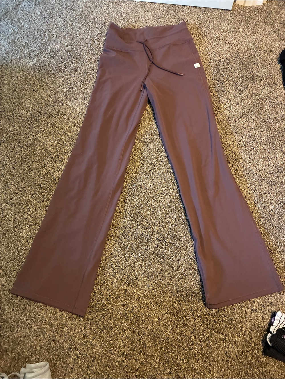 Vuori Wide Leg Pants in Mauve Brown